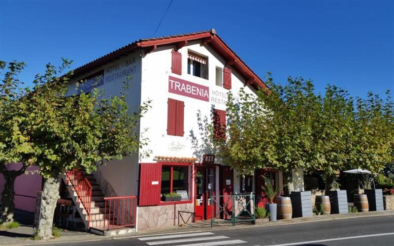 Auberge Trabenia Ascain Kültér fotó