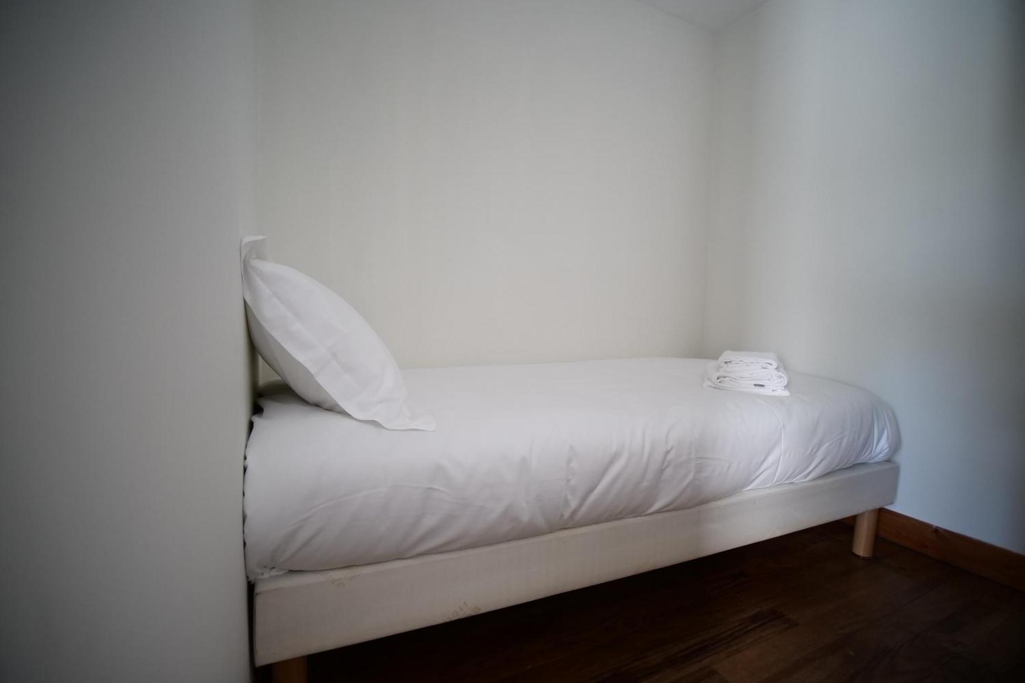 Auberge Trabenia Ascain Szoba fotó